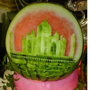watermelon sculpture: tajmahal